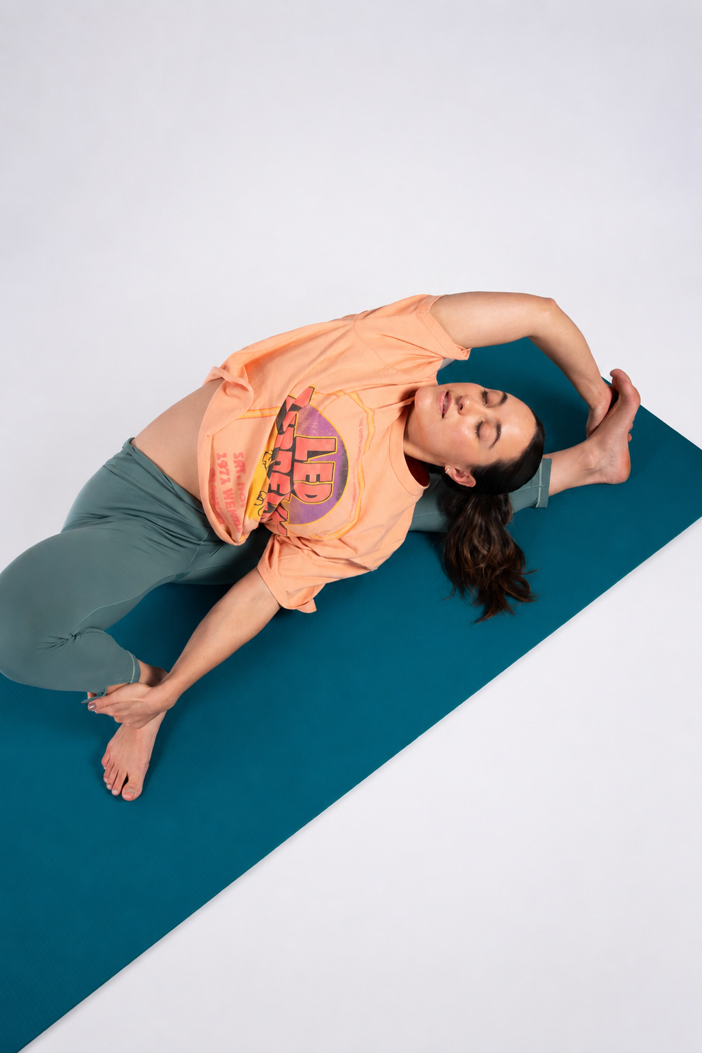 Cómo el Yoga Puede Ayudarte a Dormir Mejor