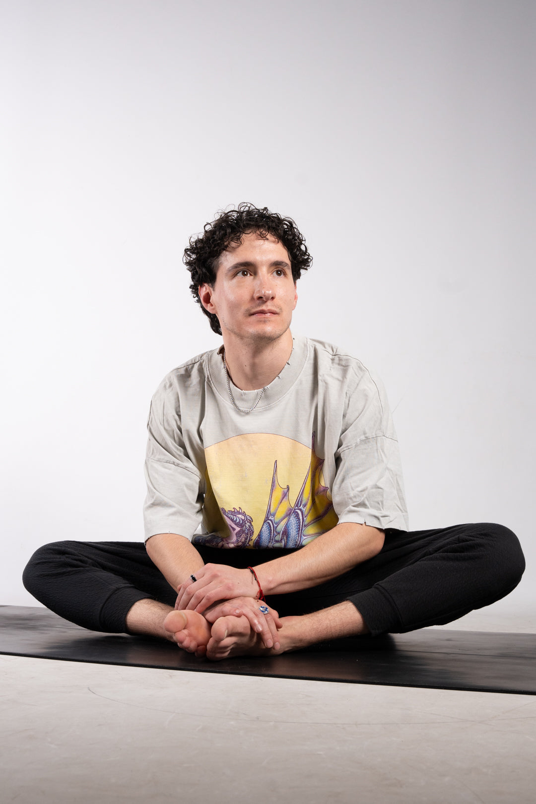 10 Minutos de Yoga al Día: La Rutina Más Realista para Empezar el Año