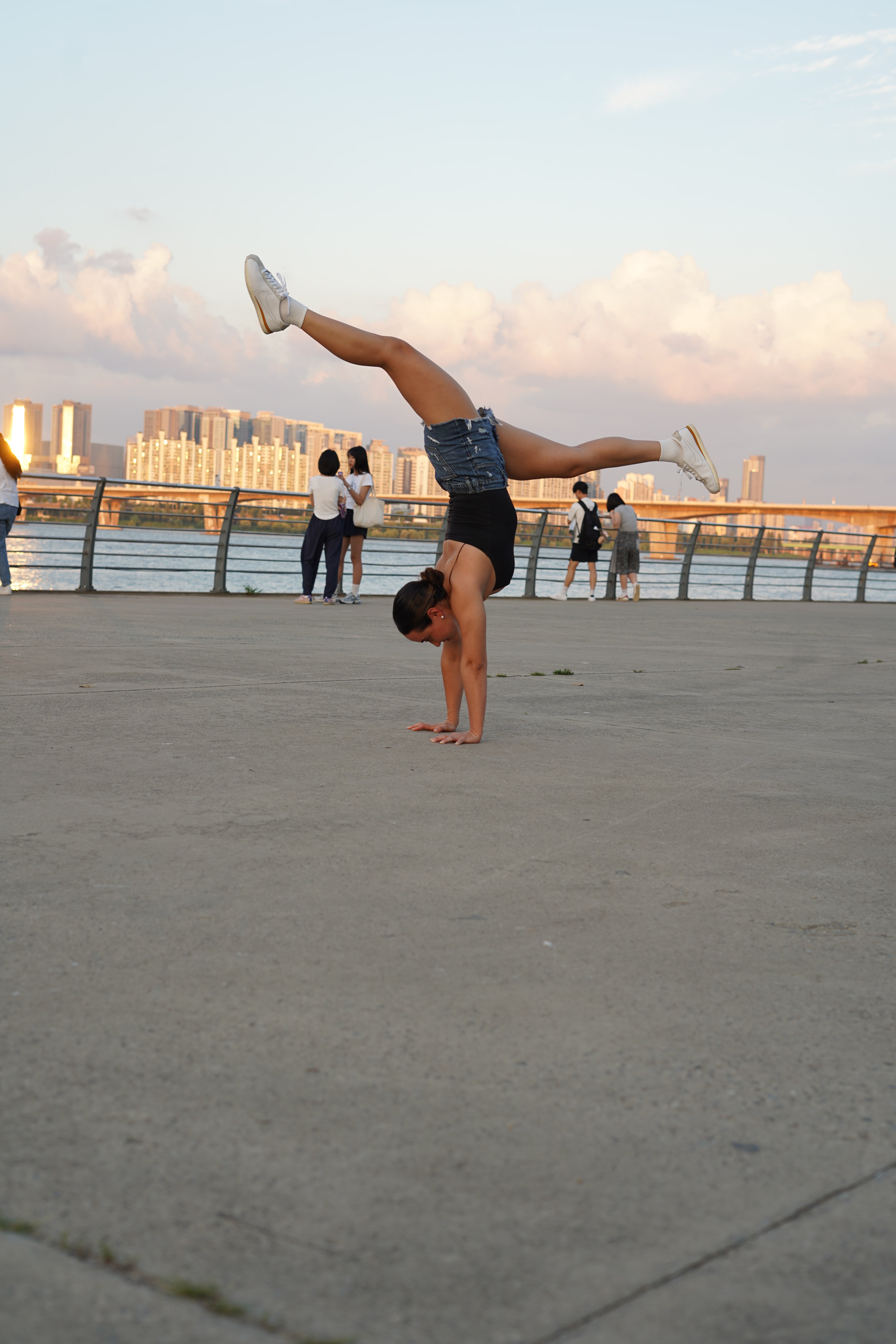 Qué Cambia en tu Cuerpo Cuando Practicas Yoga con Constancia